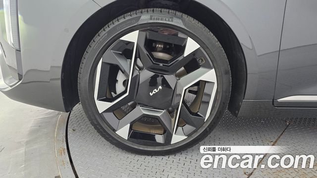 Kia K8 Новый 2.5 Gasoline 2WD Signature - фото 4