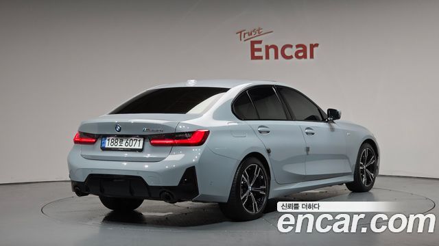 BMW 3 Series G20 320i M Sport - фото 0
