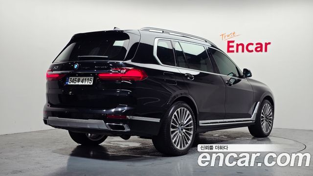 BMW X7 G07 xDrive 40d Design Pure Excellence 7-Seater - фото 1