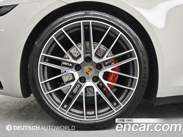 Porsche 911 Targa 4S - фото 4