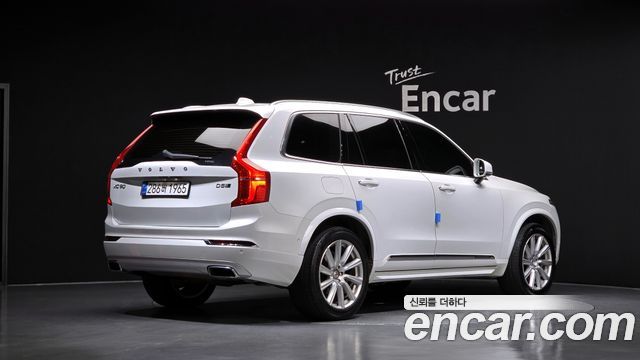 Volvo XC90 2-го поколения D5 Inscription - фото 1