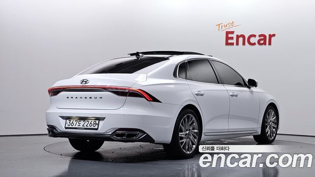 Hyundai Grandeur Новый IG 2.5 Calligraphy - фото 1