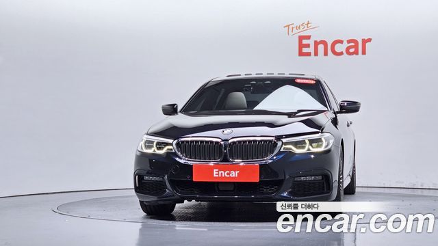 BMW 5 Series G30 530i xDrive M Sport Package Plus - фото 1