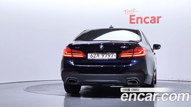 BMW 5 Series G30 530i xDrive M Sport Package Plus - фото 2