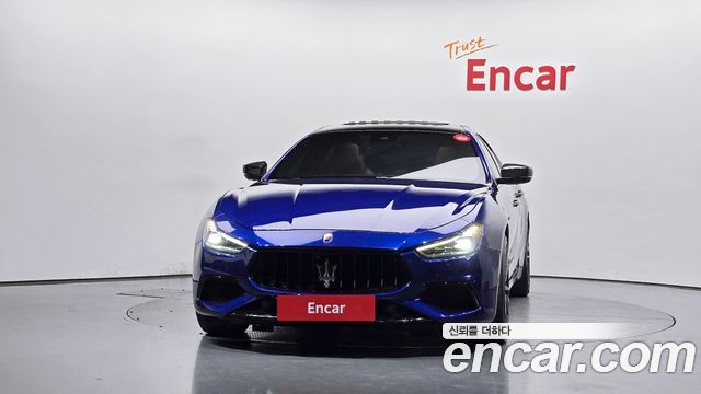Maserati Ghibli 3.0S Q4 3rd - фото 2