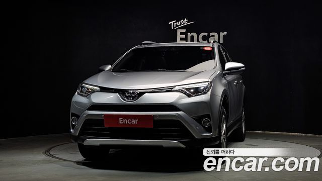 Toyota RAV4 2.5 2WD 4th - фото 2