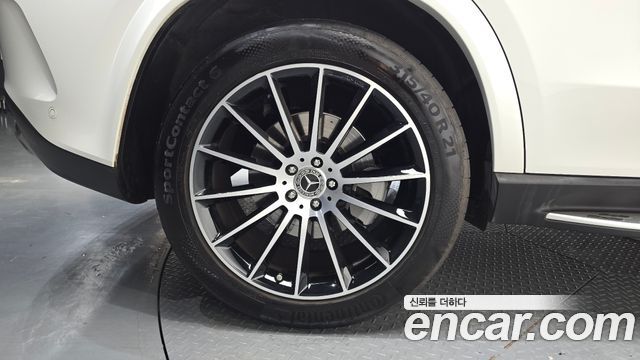 Mercedes-Benz GLE-Class W167 GLE450 4MATIC - фото 4