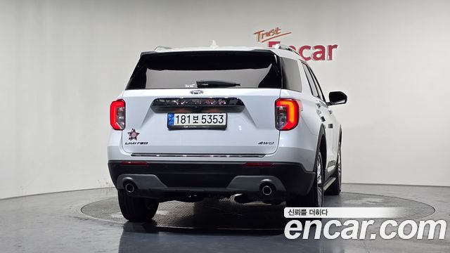 Ford Explorer 6-го поколения 2.3 LimIted 4WD - фото 3