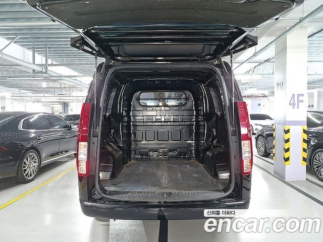 Hyundai Staria Cargo 5-Seater Smart - фото 4