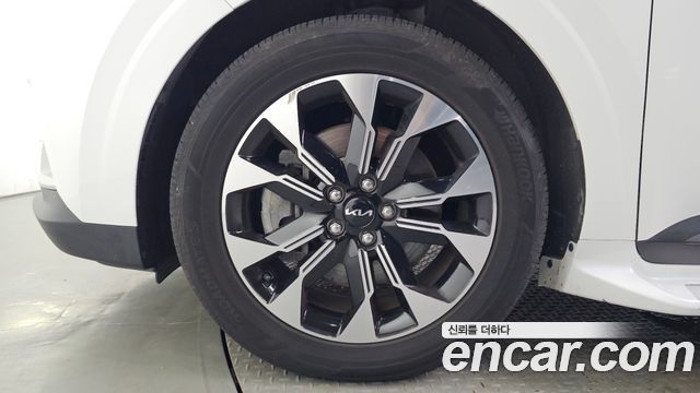 Kia Carnival 4-го поколения 9-Seater Prestige - фото 4