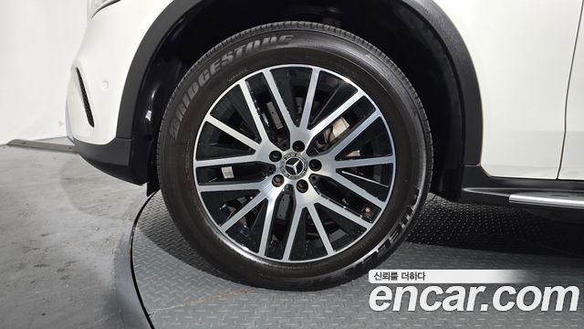 Mercedes-Benz GLC-Class X253 GLC300e 4MATIC - фото 4