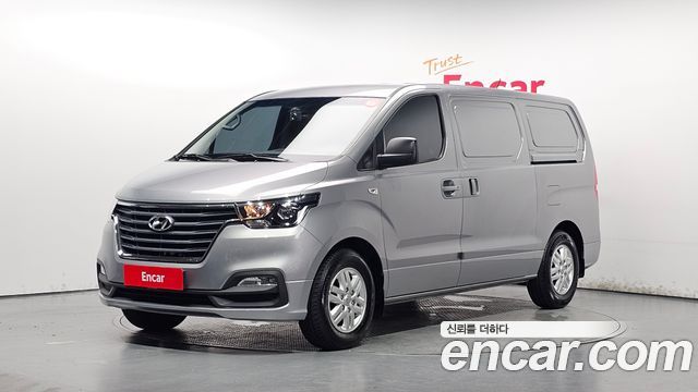 Hyundai Starex Новый Van 3-Seater Smart - фото 0