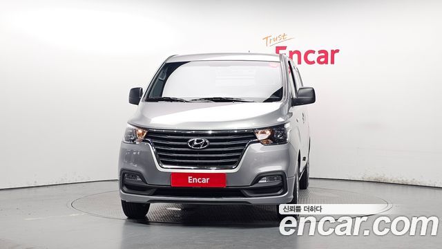 Hyundai Starex Новый Van 3-Seater Smart - фото 2