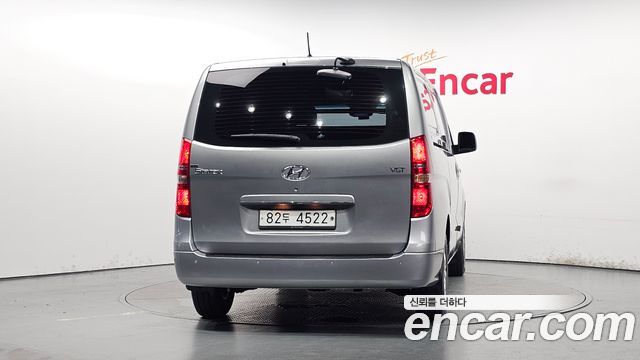 Hyundai Starex Новый Van 3-Seater Smart - фото 3
