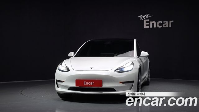 Tesla Model 3 Standard Range Plue RWD - фото 2