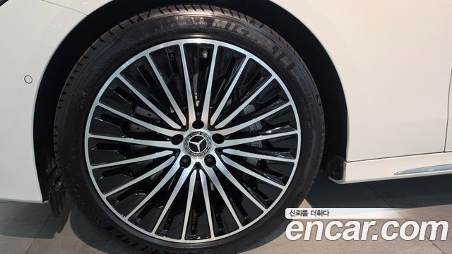 Mercedes-Benz E-Class W214 E450 4MATIC Exclusive - фото 4