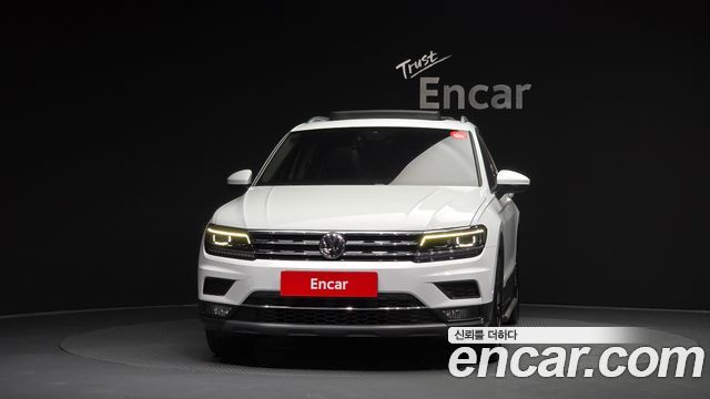 Volkswagen Tiguan 2-го поколения 2.0 TDI Prestige - фото 2