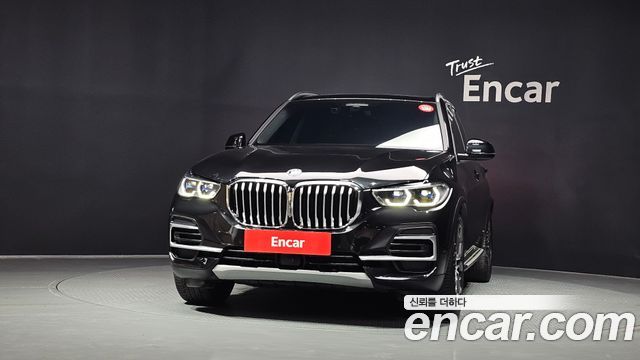 BMW X5 G05 xDrive 40i xLine - фото 2