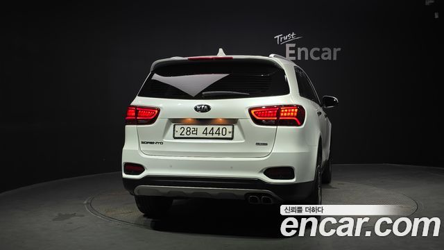 Kia Sorento Новый Diesel 2.0 2WD Nobesse Special - фото 3