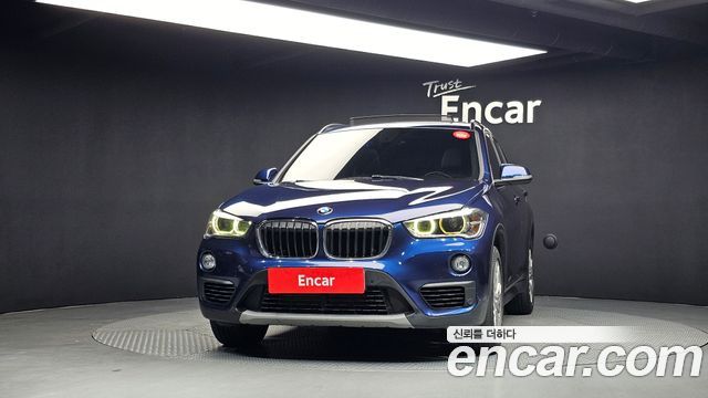 BMW X1 F48 xDrive 18d Joy - фото 2