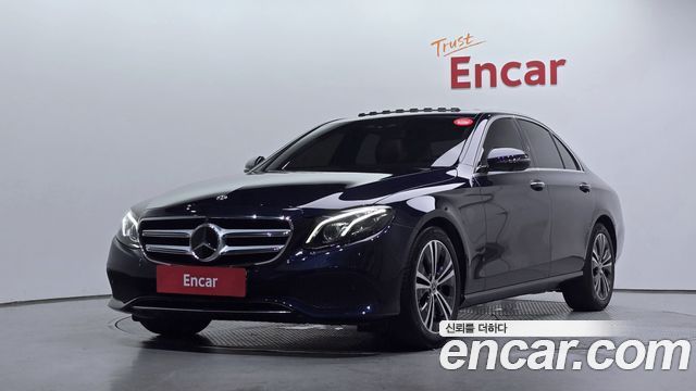 Mercedes-Benz E-Class W213 E300 Avantgarde - фото 0