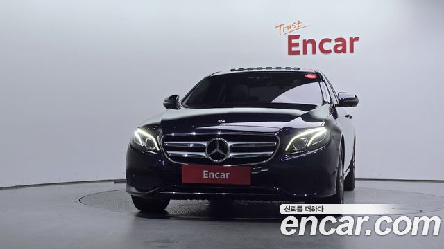 Mercedes-Benz E-Class W213 E300 Avantgarde - фото 2
