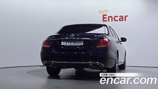Mercedes-Benz E-Class W213 E300 Avantgarde - фото 3