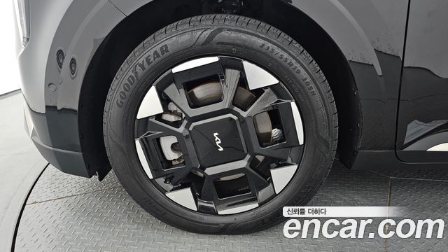 Kia Carnival Новый 4-го поколения Gasoline 7-Seater Noblesse - фото 3
