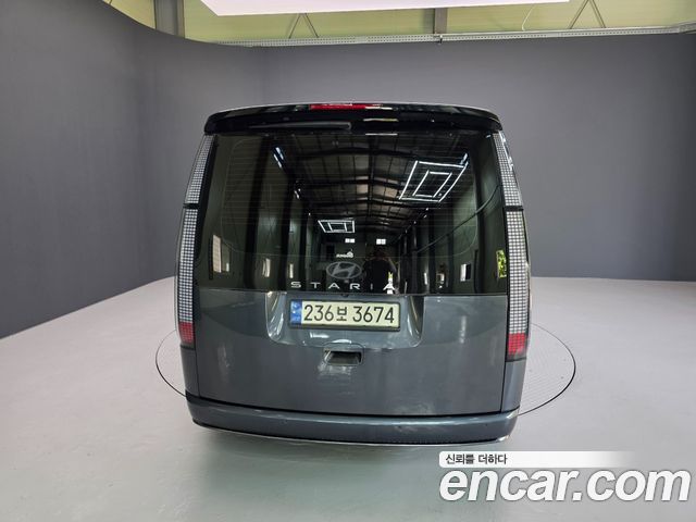 Hyundai Staria Lounge 9-Seater Inspiration - фото 2