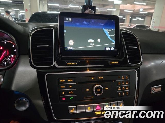 Mercedes-Benz GLE-Class W166 GLE350 d 4MATIC - фото 4