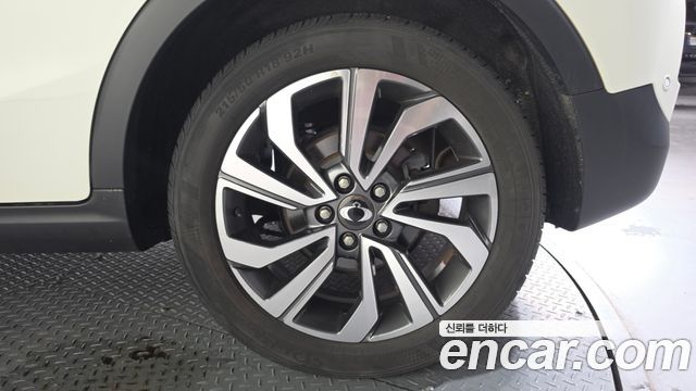 SsangYong Tivoli Gasoline 1.5 2WD V5 - фото 4