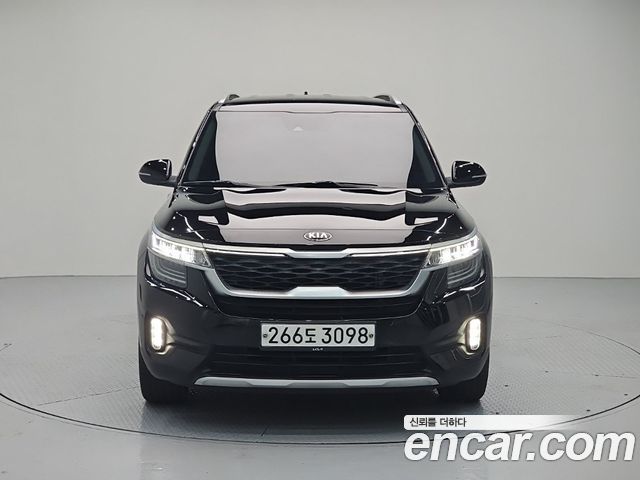 Kia Seltos Diesel 1.6 2WD Noblesse - фото 1
