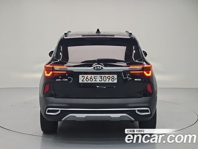 Kia Seltos Diesel 1.6 2WD Noblesse - фото 2