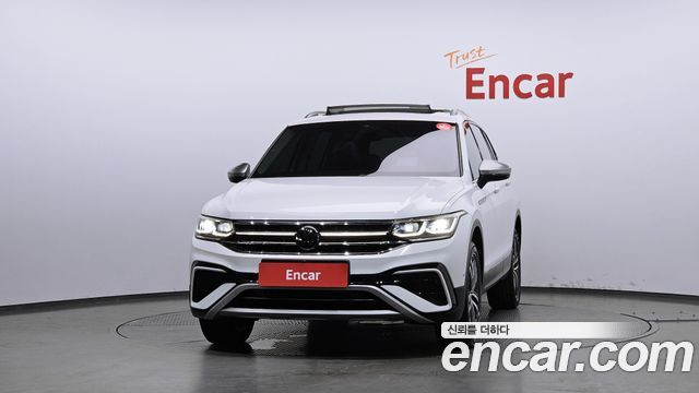 Volkswagen Tiguan Allspace 2.0 TSI Prestige - фото 2