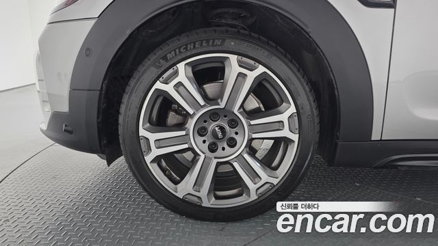 Mini Countryman S ALL4 Classic 2nd - фото 3