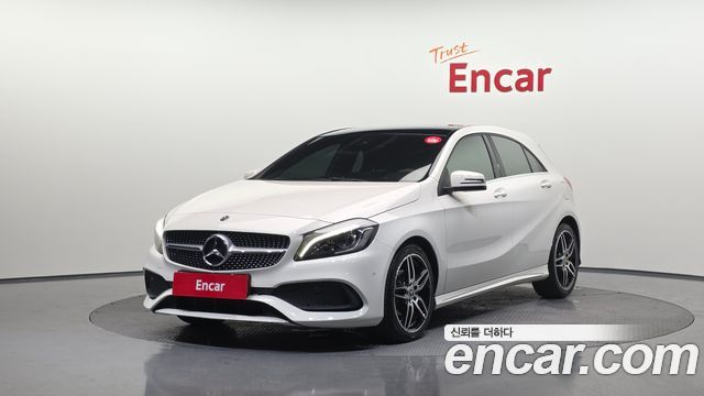 Mercedes-Benz A-Class W176 A200 AMG Line - фото 0