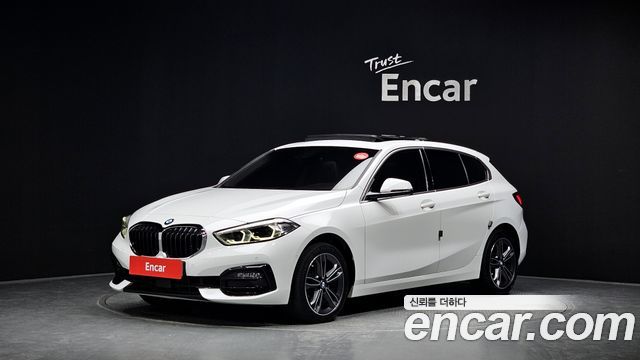 BMW 1 Series F40 118d Sport - фото 0