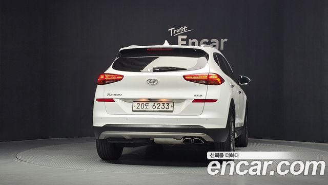 Hyundai Tucson Совершенно новый Diesel 2.0 2WD Premium - фото 3