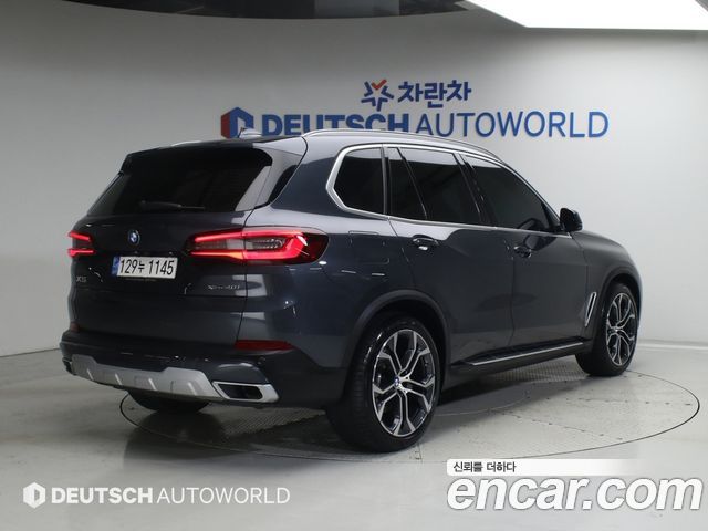 BMW X5 G05 xDrive 40i xLine - фото 1
