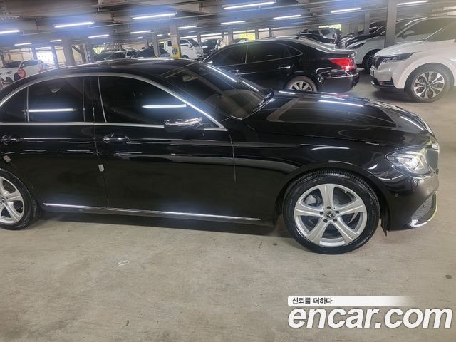 Mercedes-Benz E-Class W213 E200 Avantgarde - фото 2