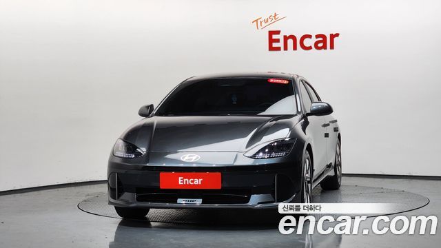 Hyundai Ioniq6 Standard Exclusive - фото 1
