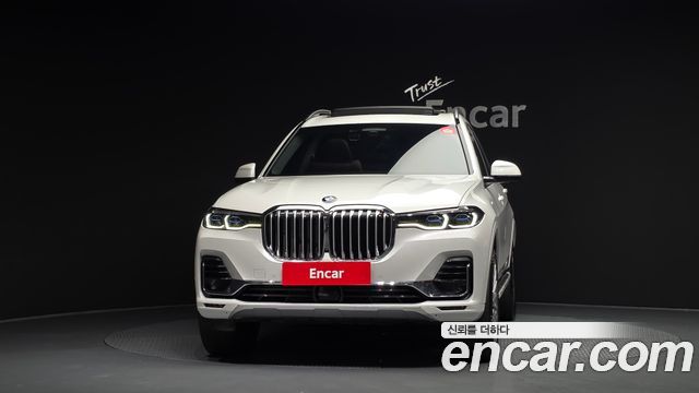 BMW X7 G07 xDrive 40i Design Pure Excellence 7-Seater - фото 2