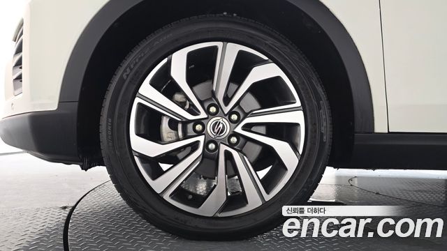 SsangYong Tivoli Gasoline 1.5 2WD V3 - фото 3