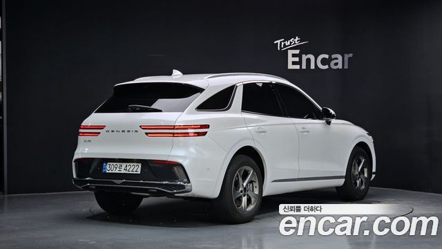 Genesis GV70 2.5T Gasoline 2WD - фото 0