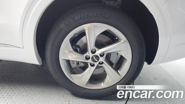 Genesis GV70 2.5T Gasoline 2WD - фото 3
