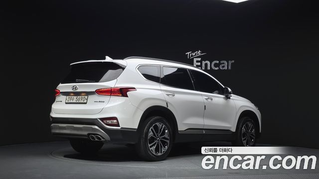 Hyundai Santafe TM Diesel 2,0 4WD Prestige - фото 1