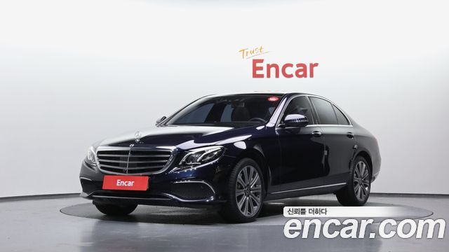 Mercedes-Benz E-Class W213 E450 4MATIC Exclusive - фото 0