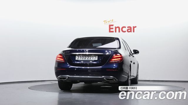 Mercedes-Benz E-Class W213 E450 4MATIC Exclusive - фото 3