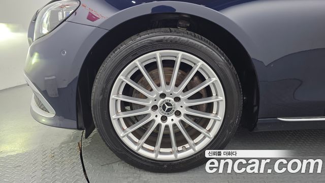 Mercedes-Benz E-Class W213 E250 Exclusive - фото 4
