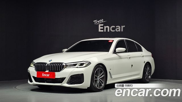 BMW 5 Series G30 520i M Sport - фото 0